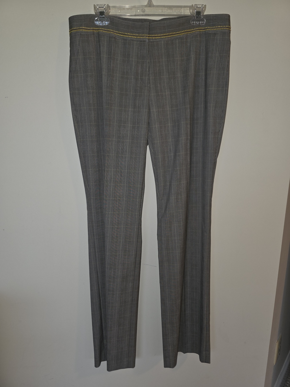 Tara Jarmon Gray Plaid Dress Pants w Subtle Yellow Trim Lightweight Women 10-12